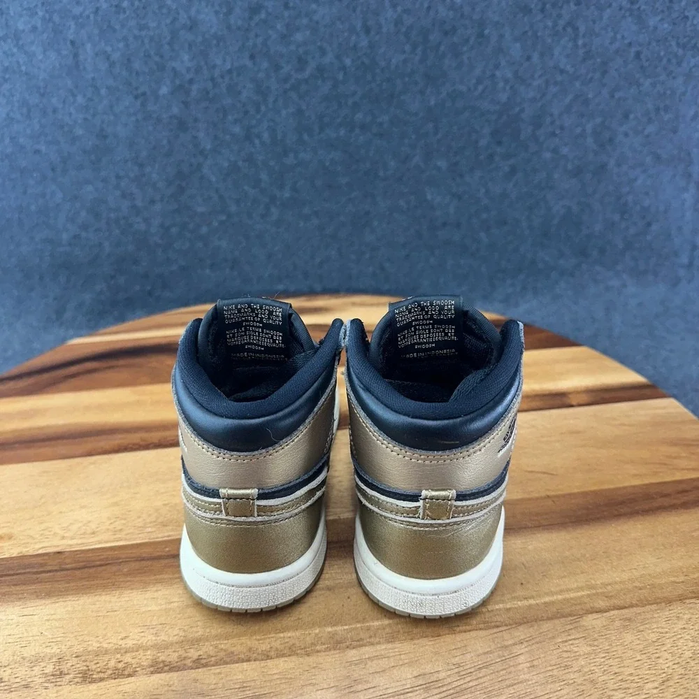 Jordan Air Jordan 1 Retro High OG (TD) Black/Gold Toddler 10C Leather FD1413-071
